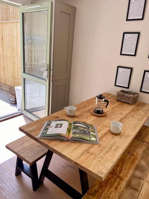 Luxurious Beach House Chesil Beach. Sleeps 6 Castletown  Exteriör bild